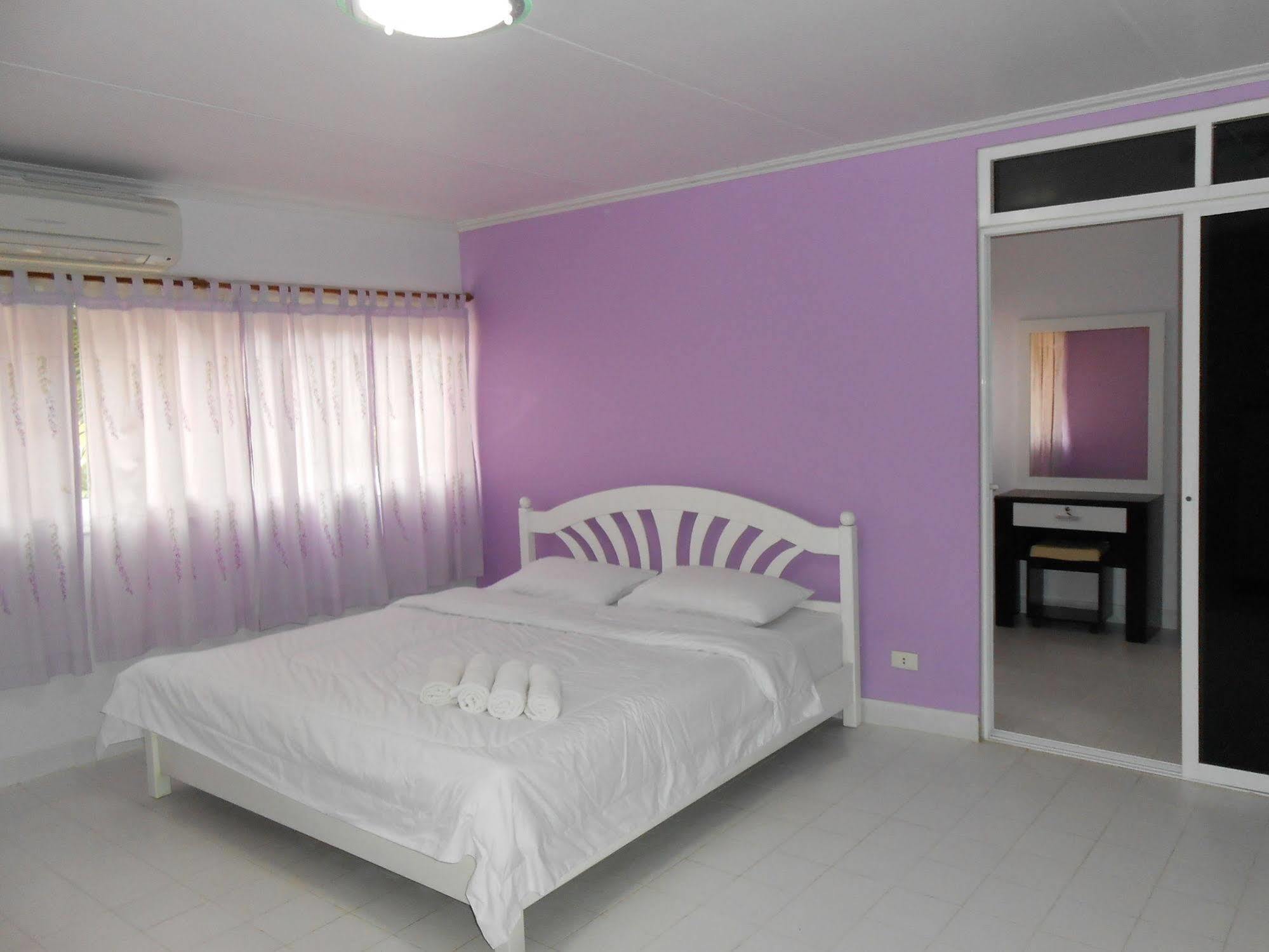 Mt-Room Pak Kret Exteriér fotografie